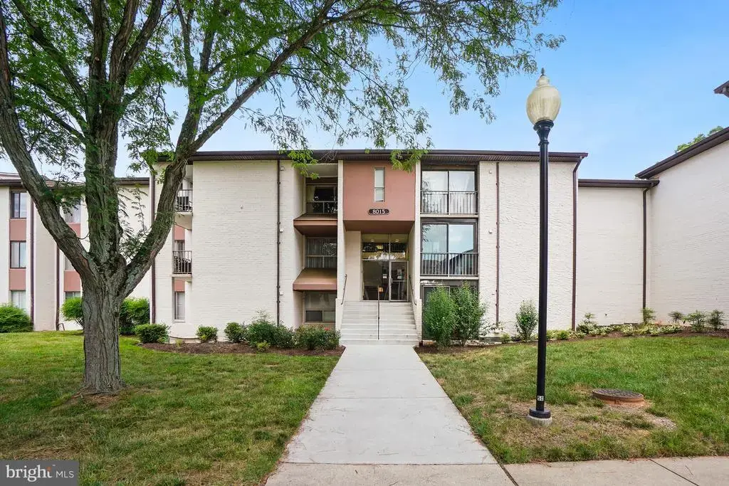 8015 Mandan Rd #304, GREENBELT