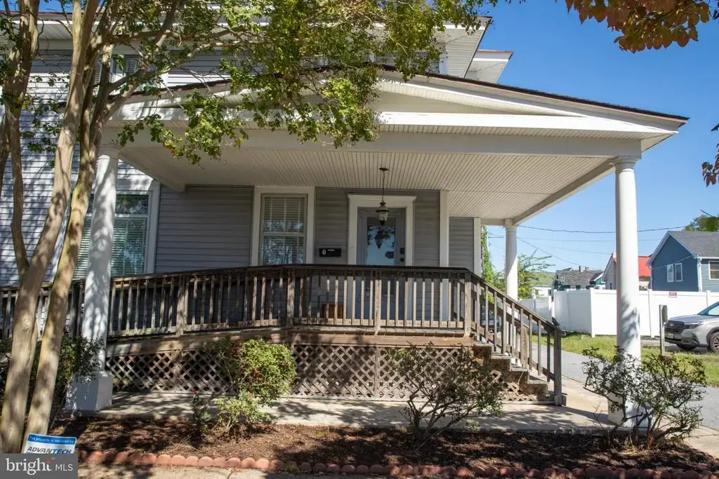 6 N Railroad Ave, GEORGETOWN