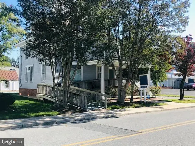 6 N Railroad Ave, Georgetown