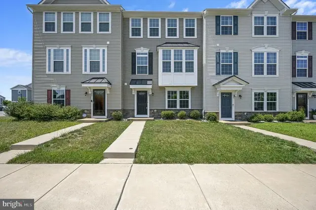 343 S Parkway Dr, Middletown