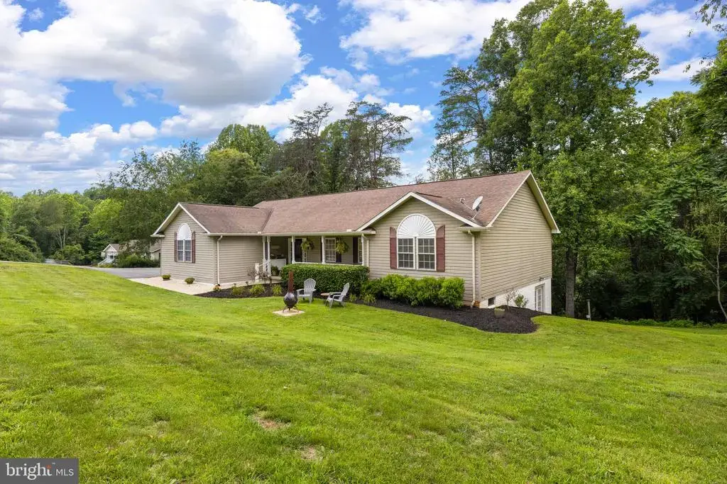 104 Half Penny Ln, MADISON