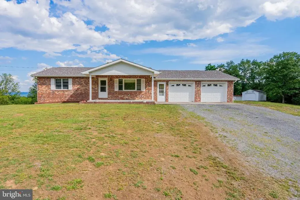162 Stratus Dr, CABINS