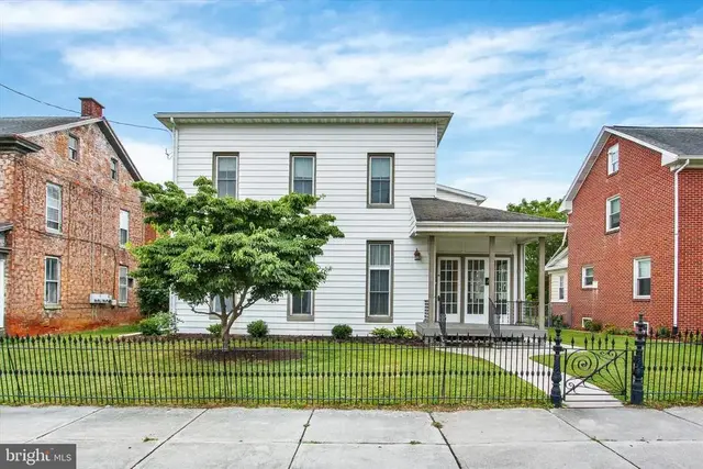 232 N Franklin St, Hanover