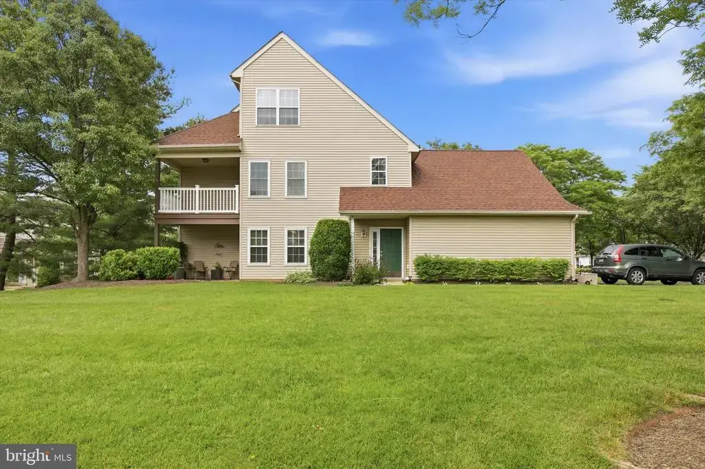 940 Grand Blvd #40, WARRINGTON