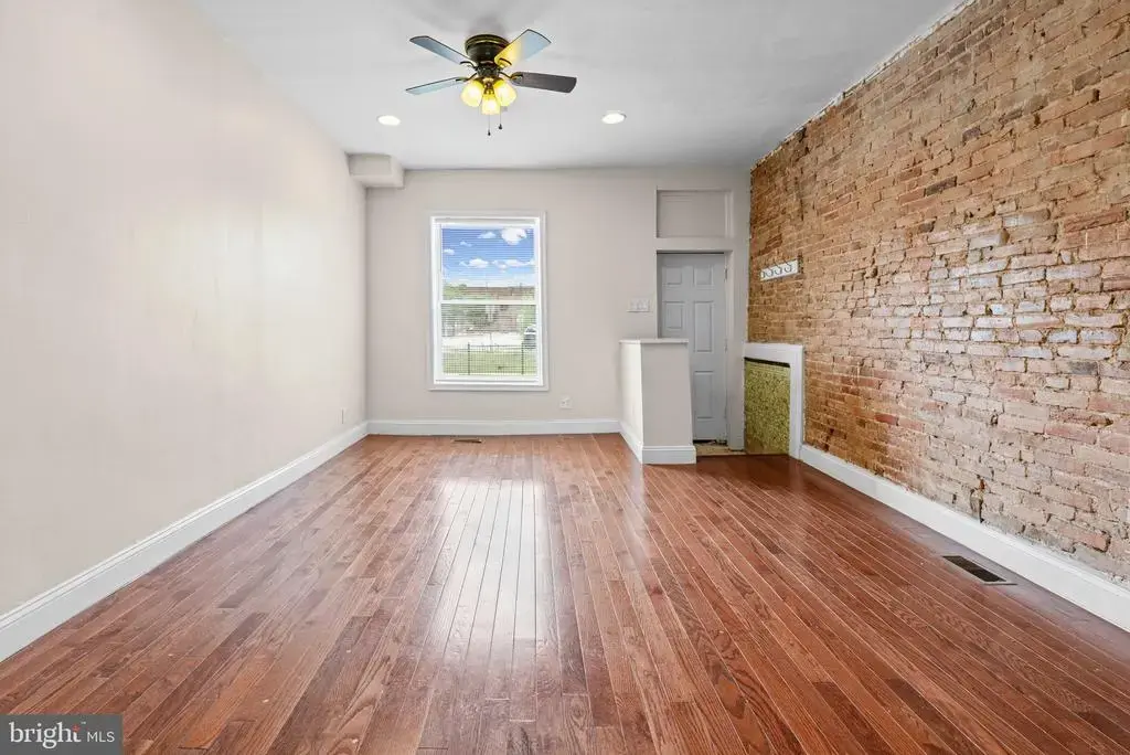 2127 W Mulberry St, BALTIMORE