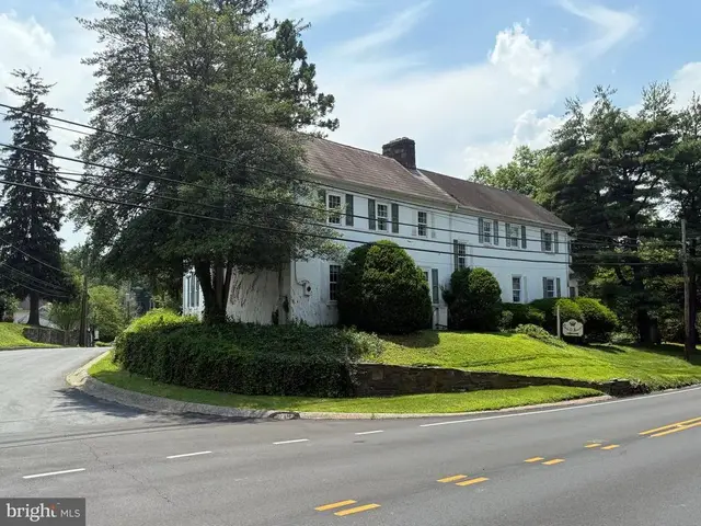 10 Beulah Rd, Doylestown