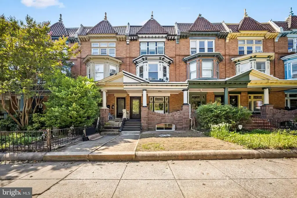 2720 N Calvert St #unit B, BALTIMORE