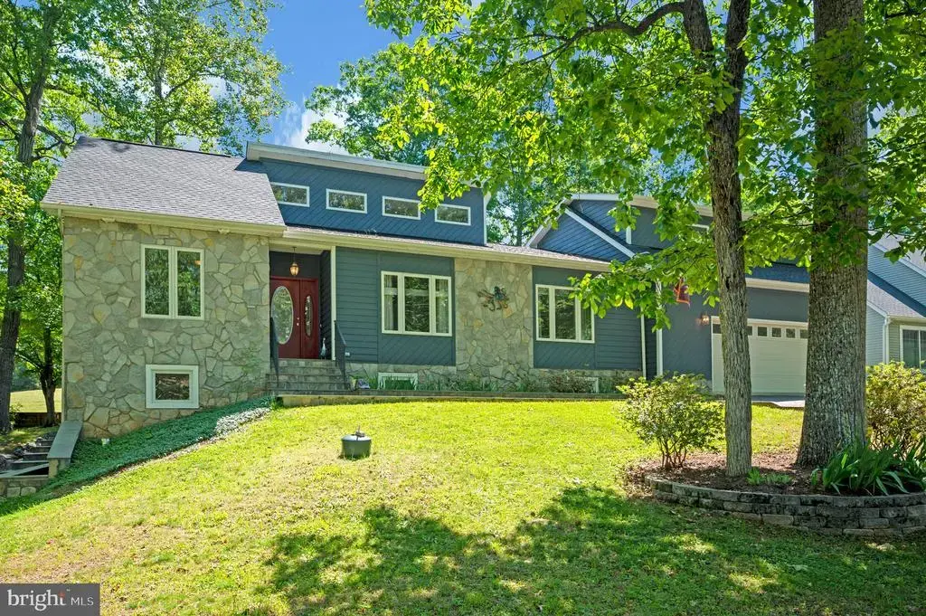 203 Limestone Ln, LOCUST GROVE
