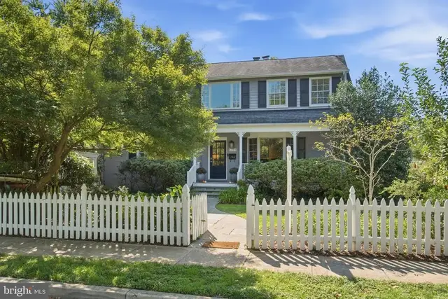 6424 Broad St, Bethesda
