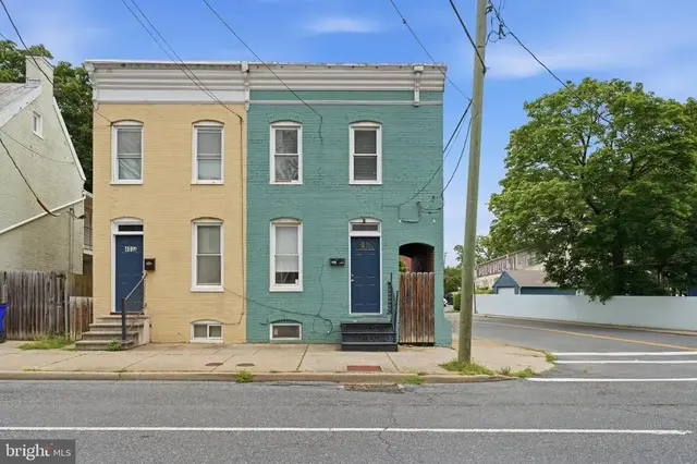 403 W South St, Frederick