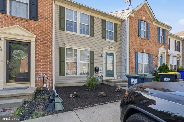 63 W Kyla Marie, Newark