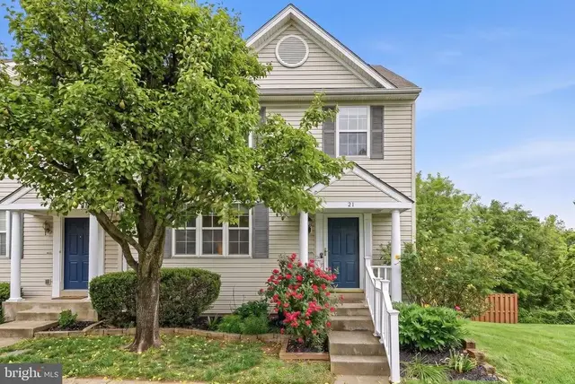 21 Sire Way, Warrenton