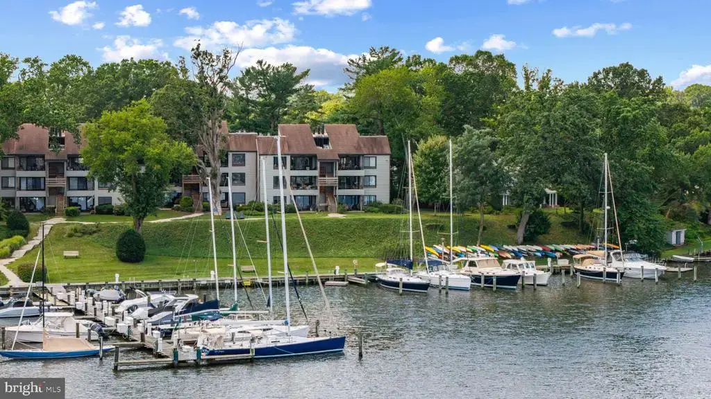 1 President Point Dr #a1, ANNAPOLIS