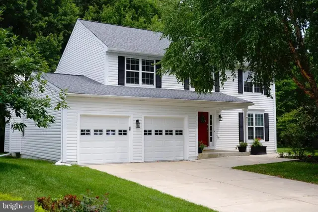 8604 Cory Dr, Bowie
