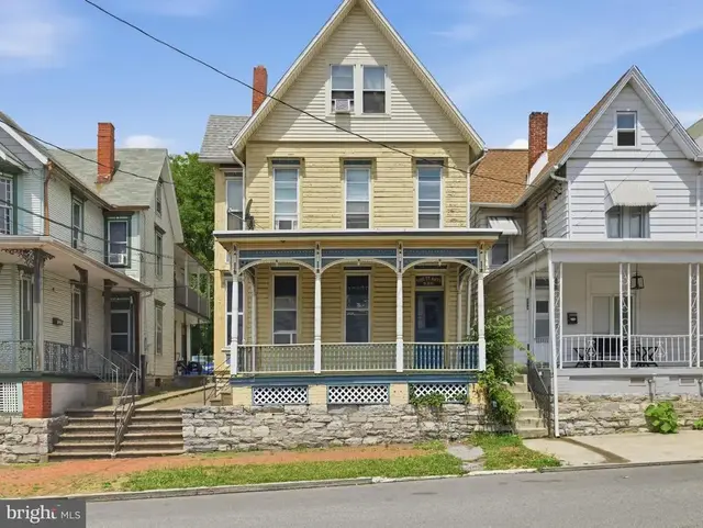 335 Pine St, Steelton