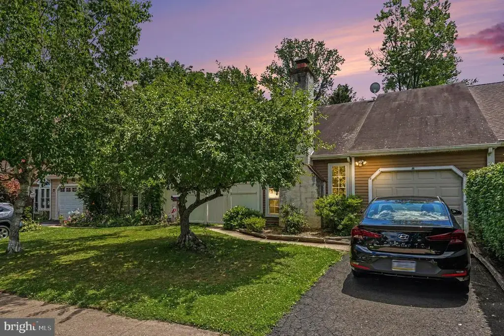 255 Wood Stream Ct, LANGHORNE