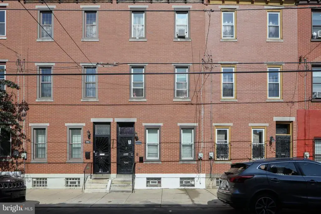 922 S 18th St, PHILADELPHIA