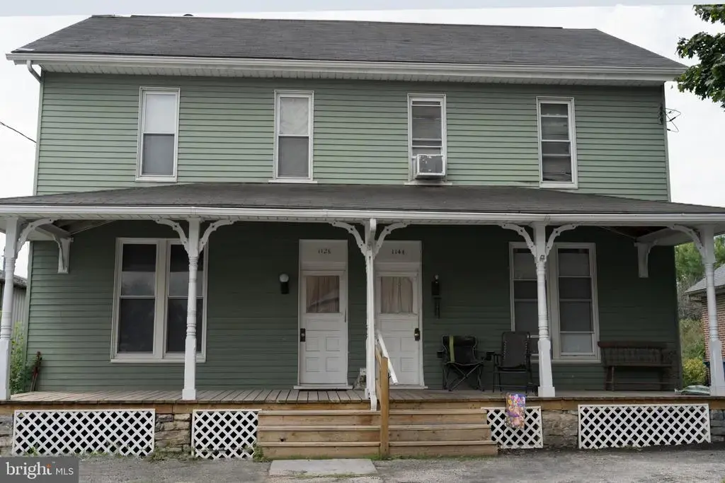 112-114 W Harrisburg Ave, ELIZABETHTOWN