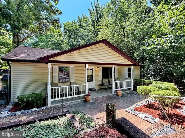 12444 Hisperia Rd, Lusby