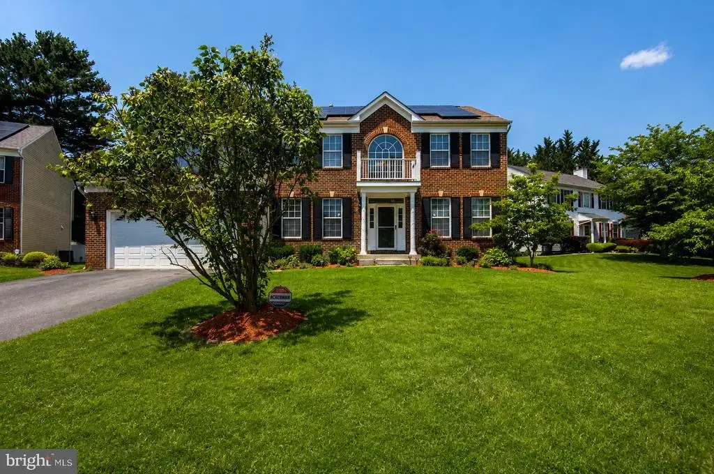 1 Hickory Spring Ct, GAITHERSBURG