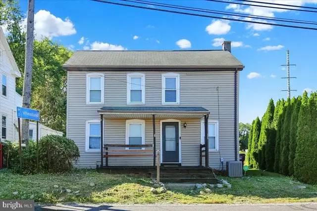 724 Rohrerstown Rd, Lancaster