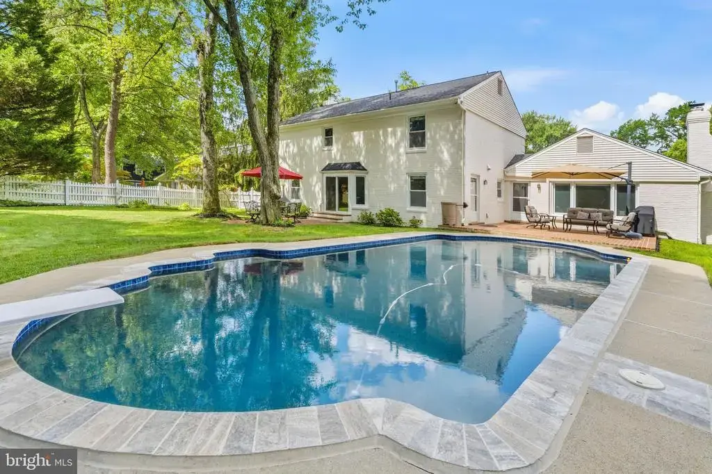 9403 Ferry Landing Ct, ALEXANDRIA