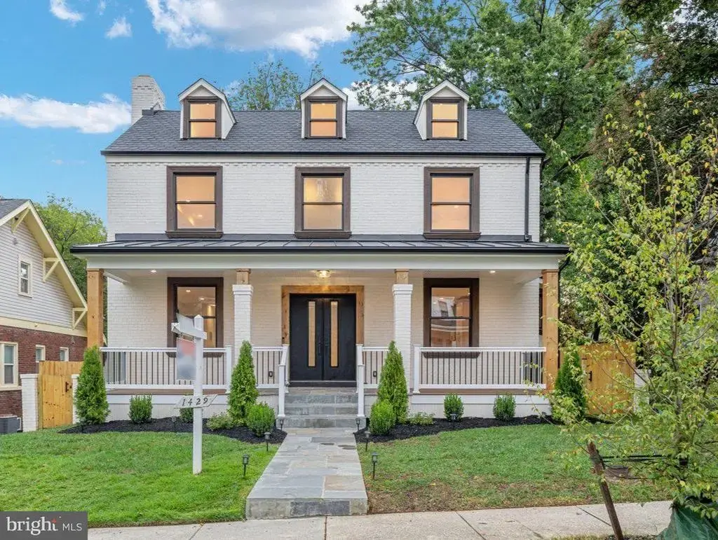 1429 Holly St Nw, WASHINGTON