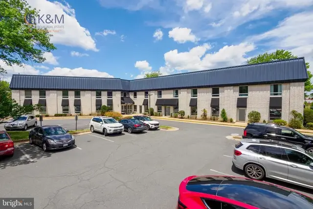 3930 Walnut St #250, Fairfax