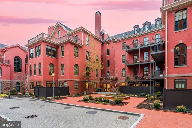 215 I St Ne #401, Washington