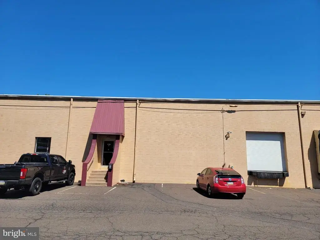 1690 Republic Rd #2, HUNTINGDON VALLEY