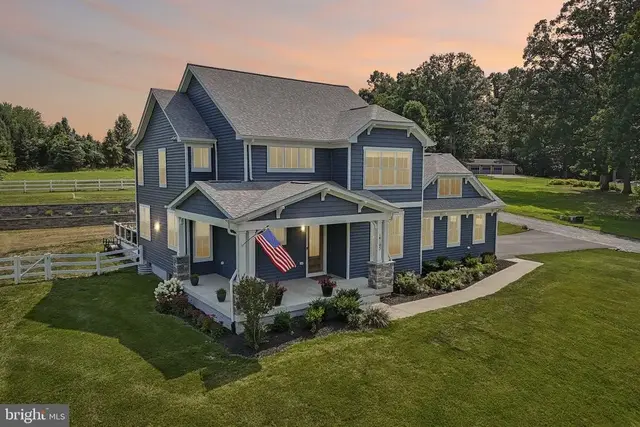 14105 Peddicord Rd, Mount Airy