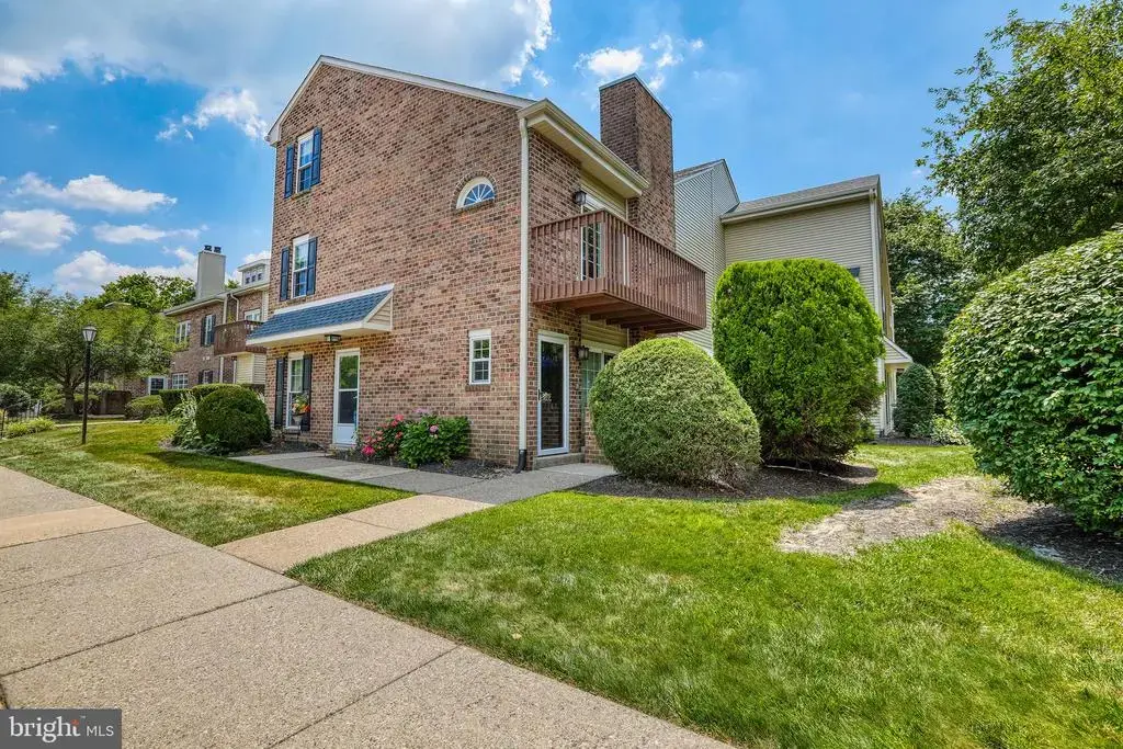 1790 Bayley Ln, YARDLEY
