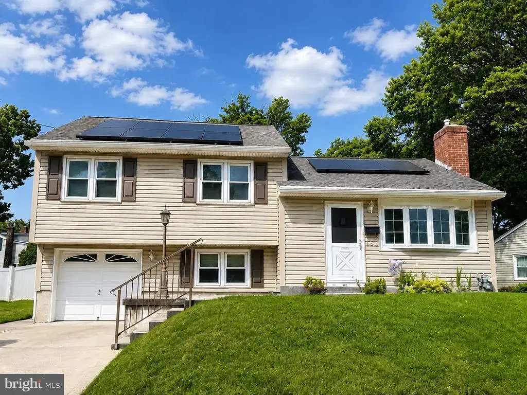 153 Hawthorne Dr, MOUNT HOLLY