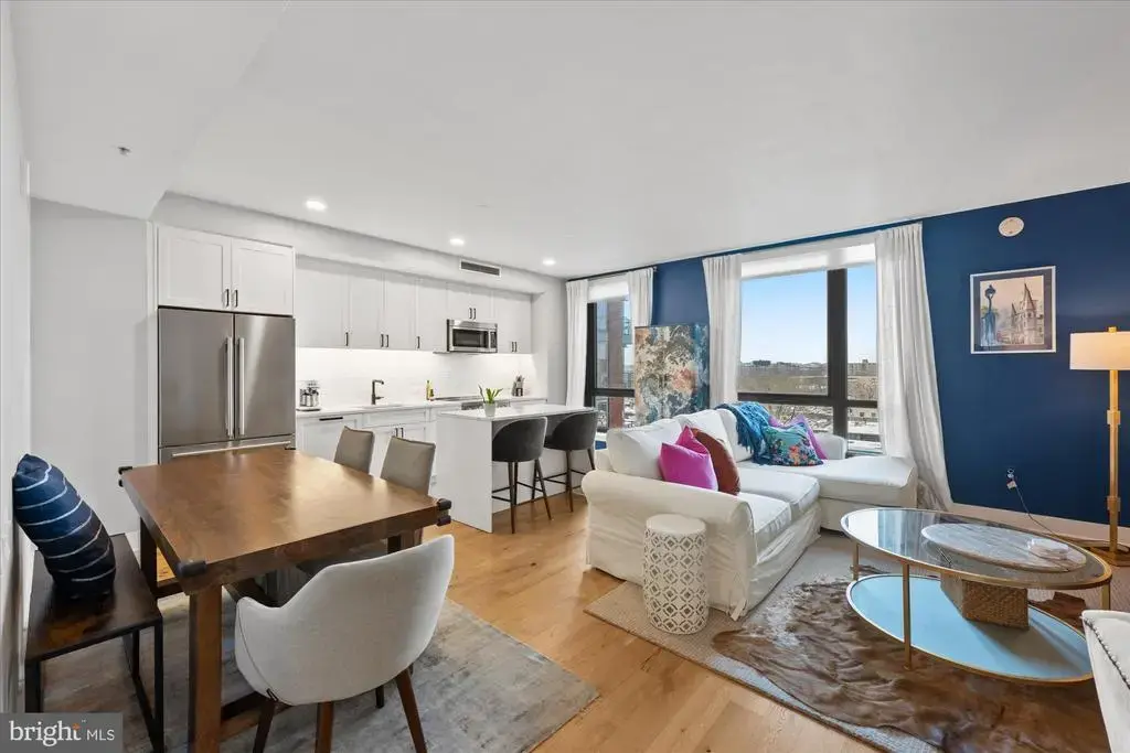 1211 Van St Se #601, WASHINGTON