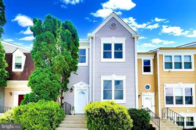 835 Flagler Dr, Gaithersburg