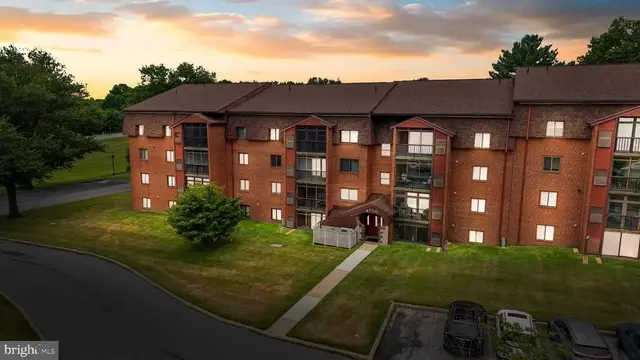 4700 Linden Knoll Dr #425, Wilmington
