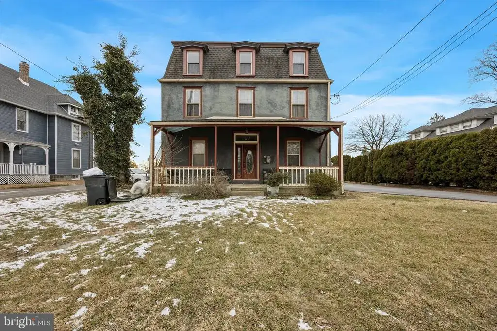 30 W Chester Pike, RIDLEY PARK