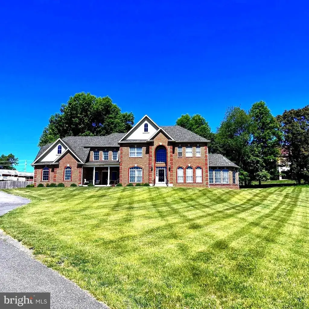 25106 Highland Manor Ct, LAYTONSVILLE