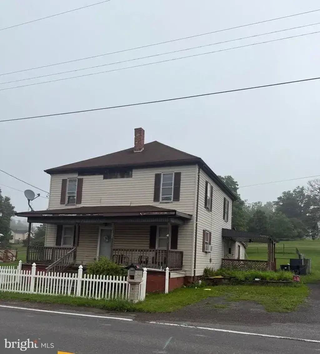 122 Walnut St, FROSTBURG
