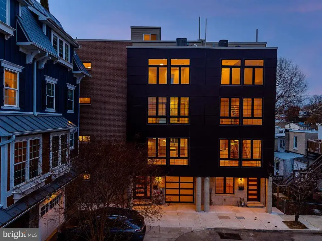 252 Gates St, PHILADELPHIA