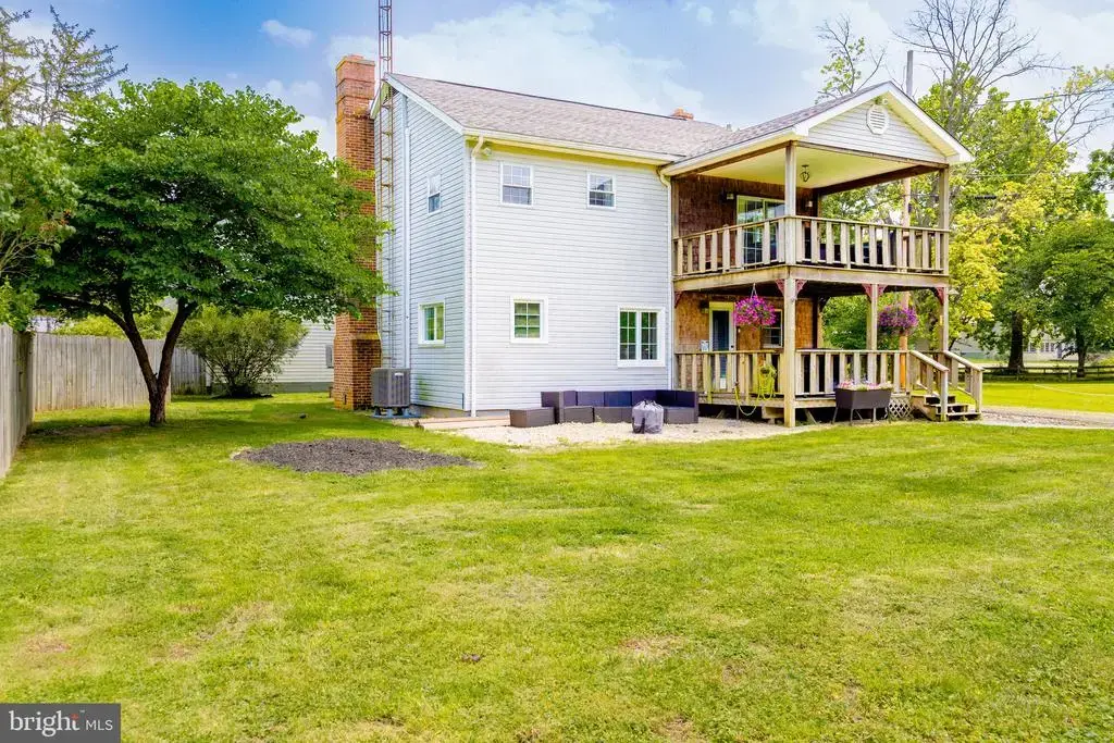 24 Pigtail Ln, KEARNEYSVILLE