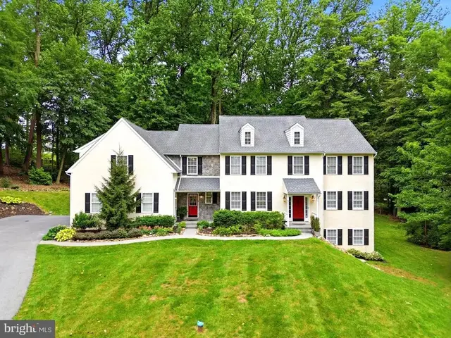 661 Saint Matthews Rd, Chester Springs