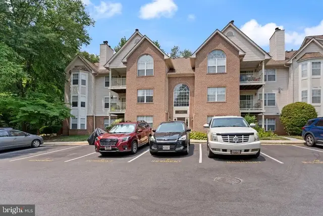 9720 Lake Pointe Ct #204, Upper Marlboro