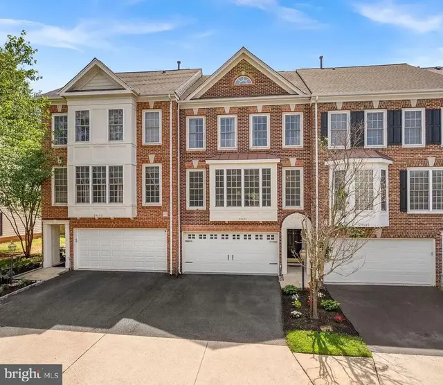 24651 Clock Tower Sq, Aldie