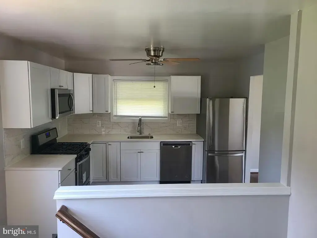 7657 3rd Ave, GLEN BURNIE