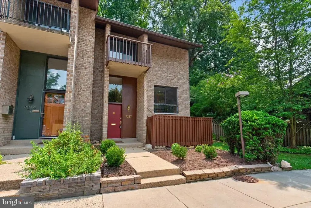 9217 Three Oaks Dr, SILVER SPRING
