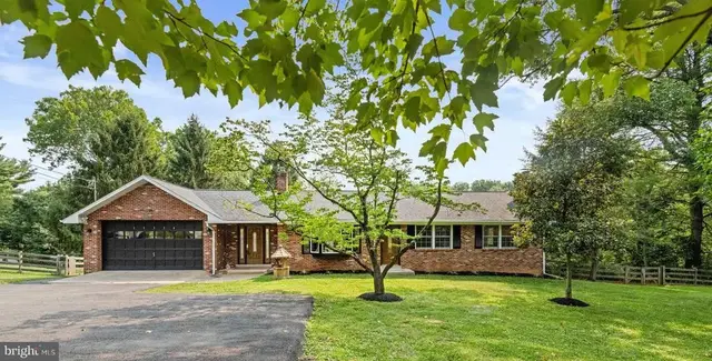 11334 Waples Mill Rd, Oakton