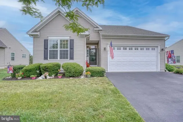 79 Lattice Ln, Middletown