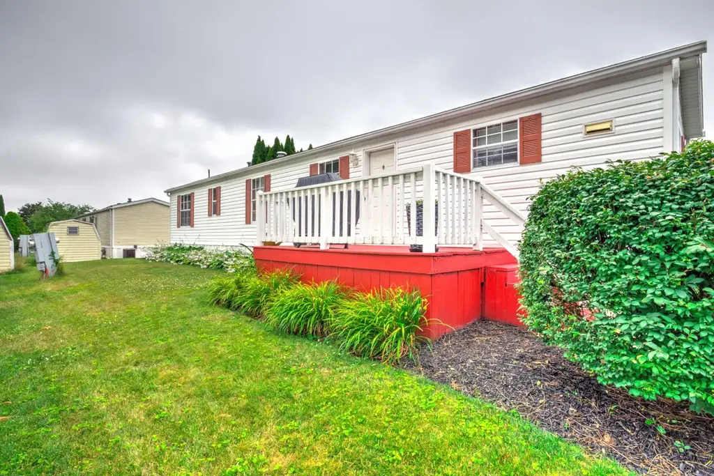 206 Saddleford Ct N, LANCASTER