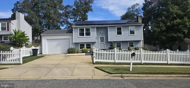 6311 Teaberry Way, Clinton